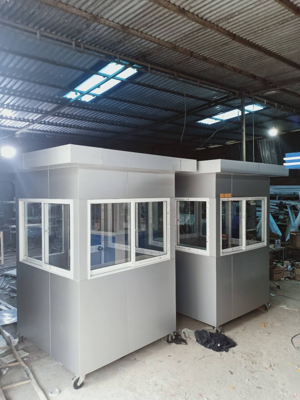 Chốt bảo vệ nhôm kính và tính năng chốt bảo vệ 3 Chot-bao-ve-nhom-kinh-bv60